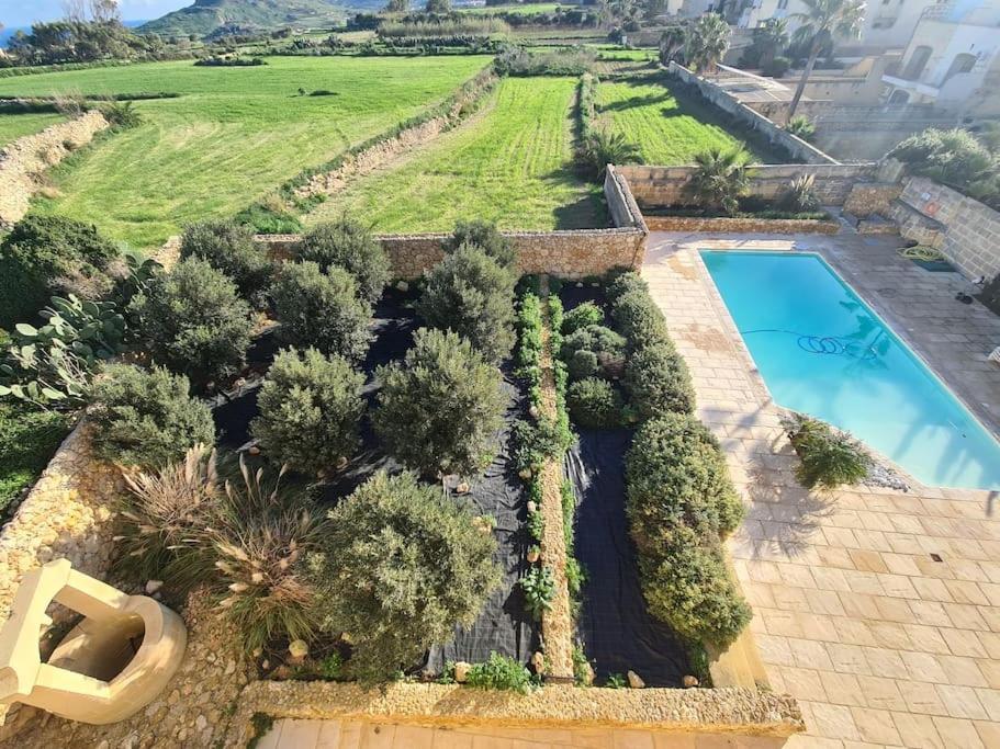 Farmhouse Villa With Large Pool And Garden In Gozo Għarb Exterior foto