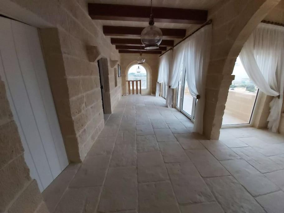 Farmhouse Villa With Large Pool And Garden In Gozo Għarb Exterior foto